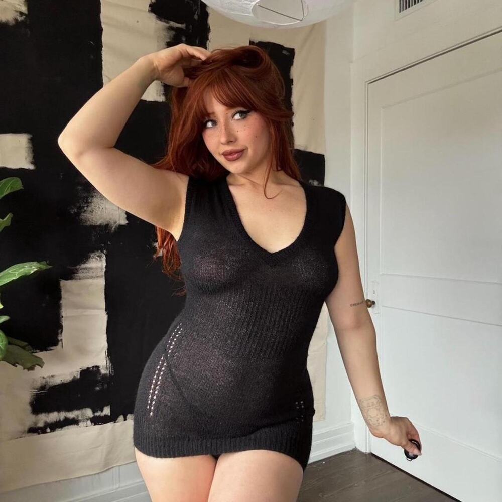 Black knit dress x